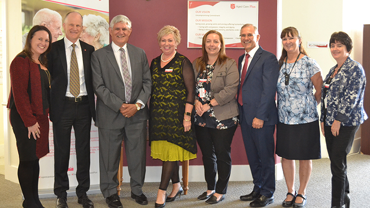 The Hon. Ken Wyatt Visits Narrabundah